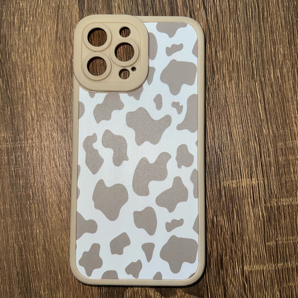Stylish Beige and White Cowprint Phone Case
